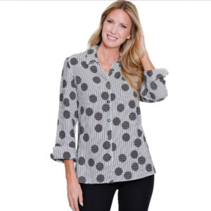multiplesblackwhiteprintturn upcuff34sleevebuttonfronttopplus