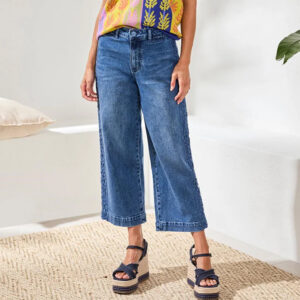 tribalclothingcoaudreyhuggingwidecropjeanswithcrochetappliquenavysea1