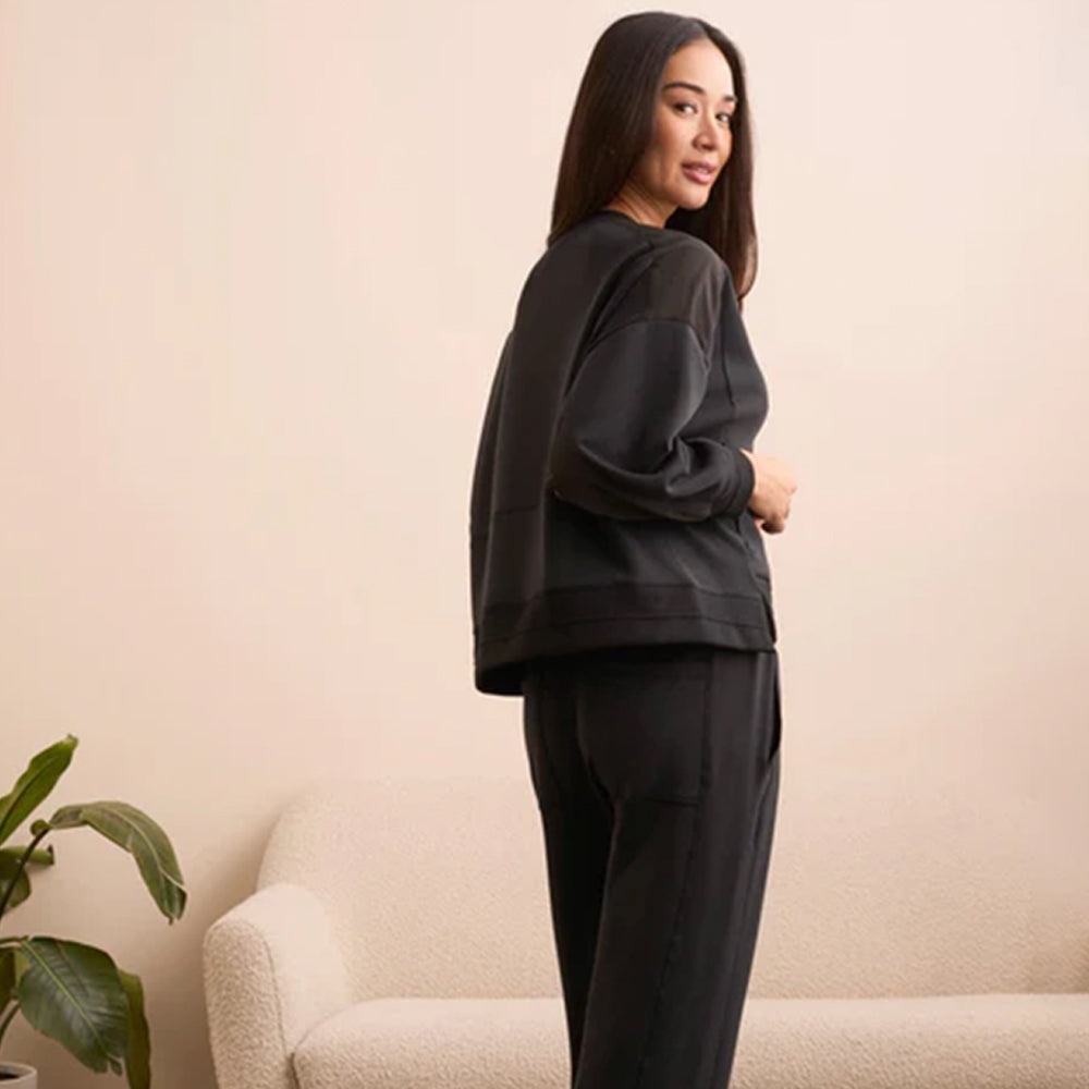 tribalclothingcolongsleevecombotopwpockets black 1 tribalclothingcolongsleevecombotopwpockets black 1