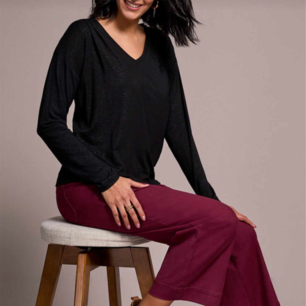 tribalclothingcolongsleevevnecktopwpleats black 1 tribalclothingcolongsleevevnecktopwpleats black 1