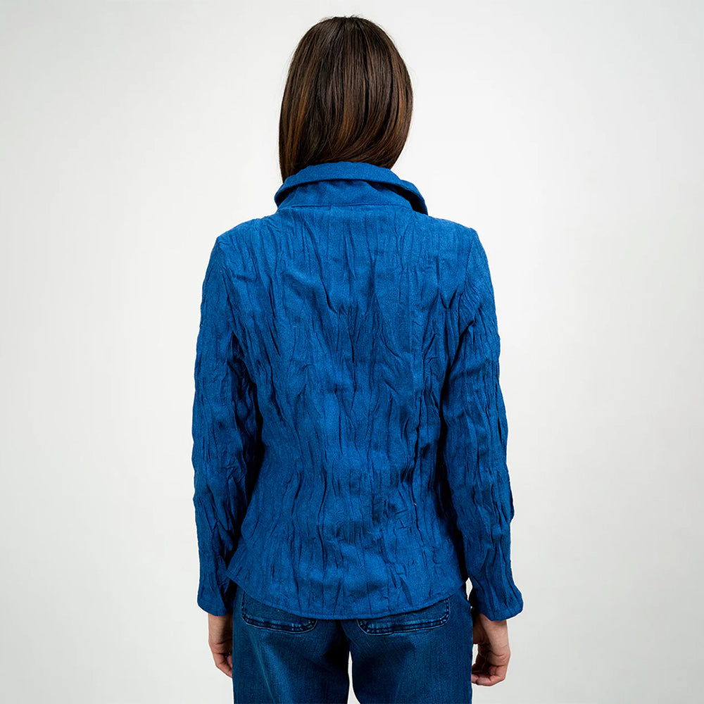 trishatylerdenimtexturedbuttonfronttop 1 trishatylerdenimtexturedbuttonfronttop 1